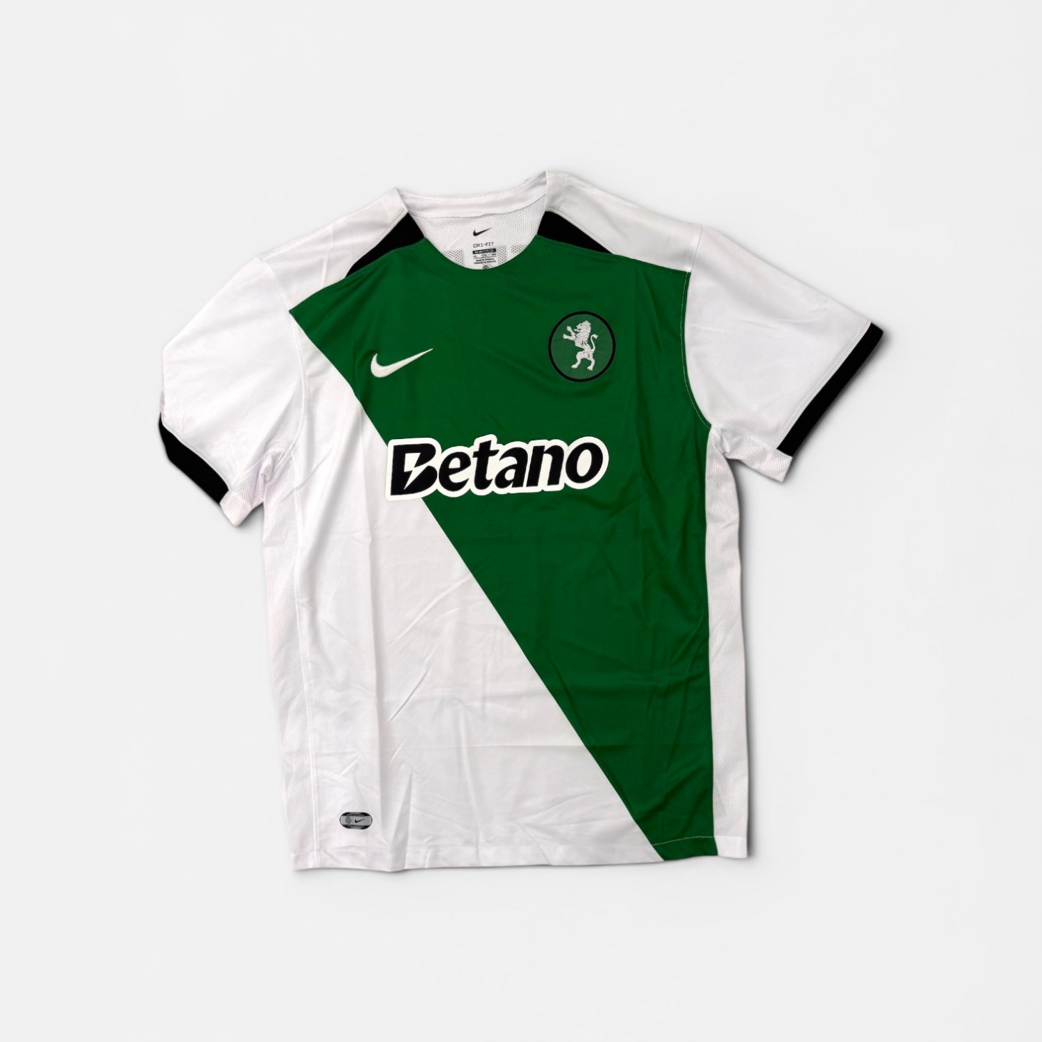 NIKE SPORTING PORTUGAL FOOTBALL SHIRT